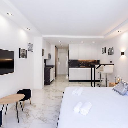 Large Studio - 50M Cannes Beach - Terrace Sea View Bagian luar foto