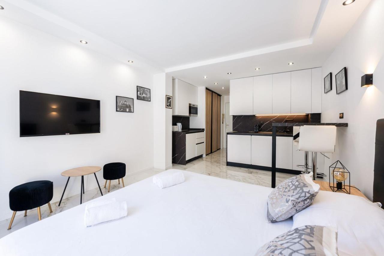 Large Studio - 50M Cannes Beach - Terrace Sea View Bagian luar foto