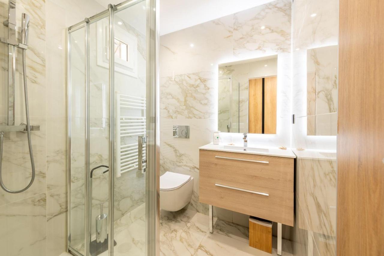 Large Studio - 50M Cannes Beach - Terrace Sea View Bagian luar foto