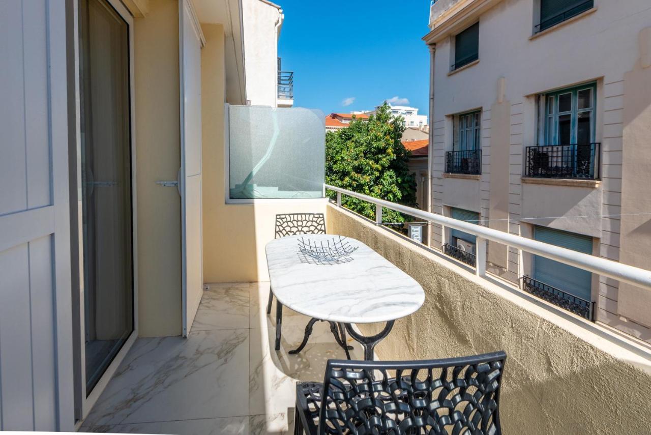 Large Studio - 50M Cannes Beach - Terrace Sea View Bagian luar foto